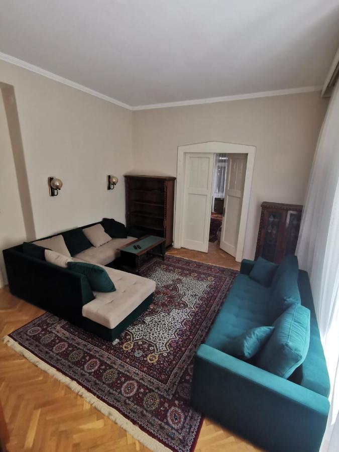 Antikvilla Apartman Szeged Ngoại thất bức ảnh