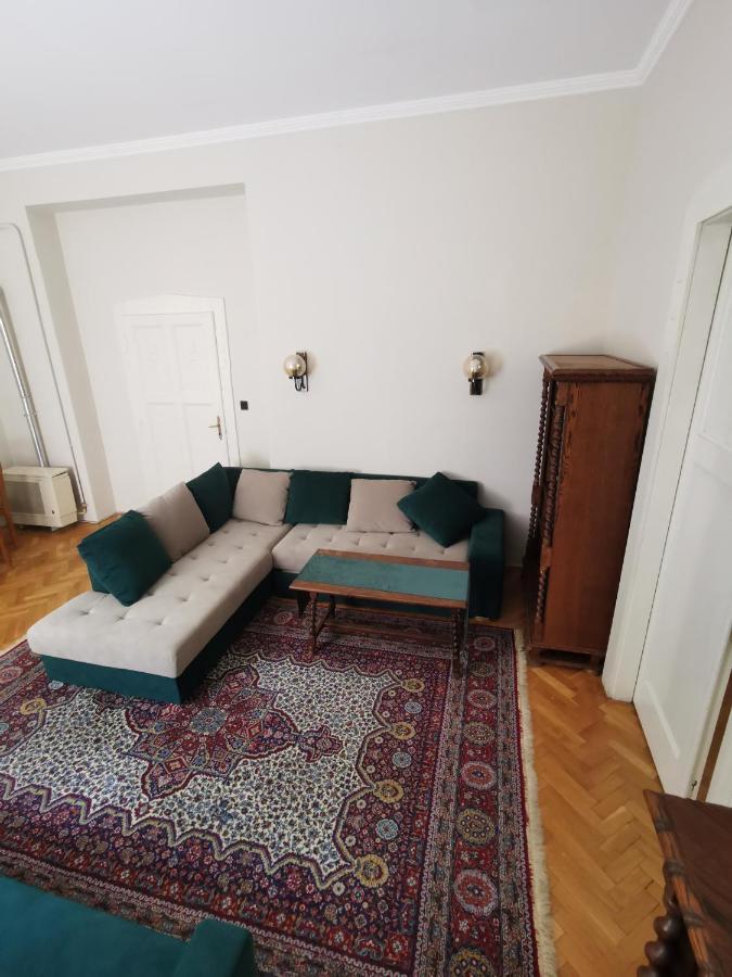 Antikvilla Apartman Szeged Ngoại thất bức ảnh